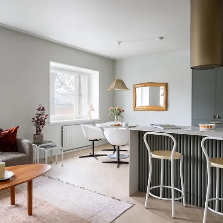 Apartman Unique 50s Style Suite, Autohalli Kuopio