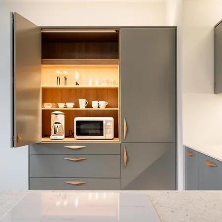 Apartman Unique 50s Style Suite, Autohalli Kuopio