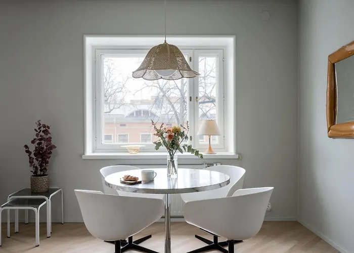 Unique 50s Style Suite, Autohalli Kuopio